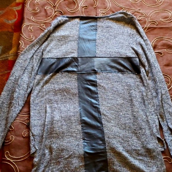 top - Picture 7 of 7